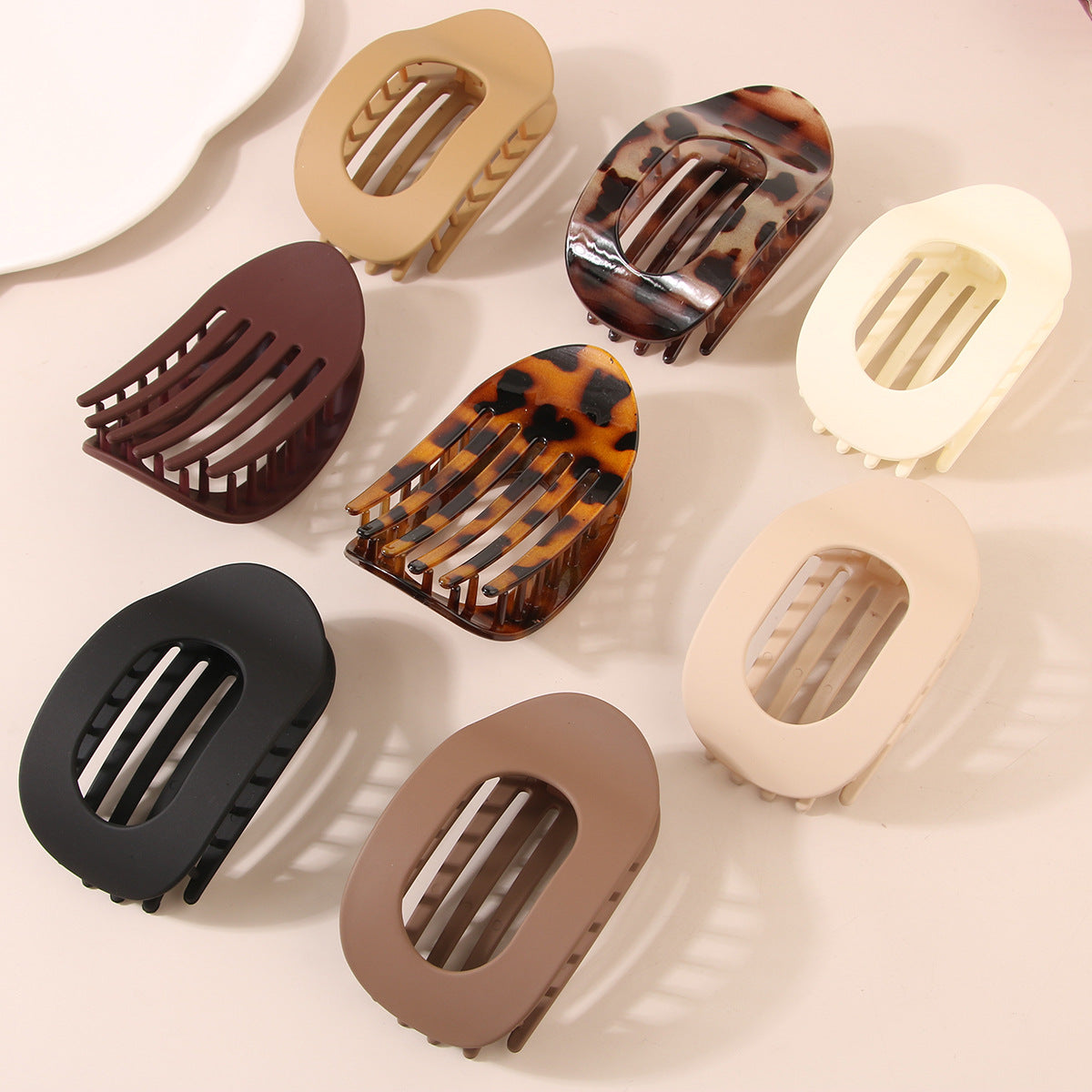Clipley™ – The Minimalist Hair Claw