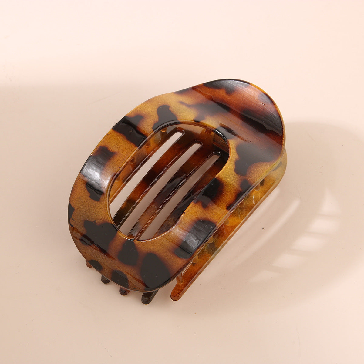 Clipley™ – The Minimalist Hair Claw